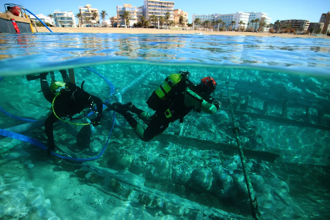 Underwater archaeologists investigating shipwreck