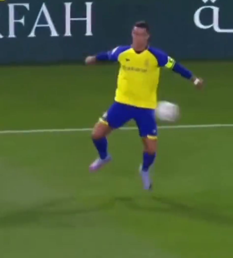 Fans troll 'shameless' Cristiano Ronaldo as he quickly shifts the blame for  his dodgy first touch in Al-Nassr game | The Sun