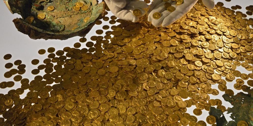 Exciting discovery! 2,500 gold pieces uncovered after 1,800 years