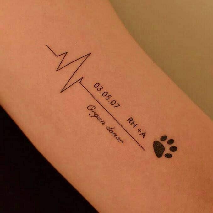 355 Tatuajes aesthetic Bellos pequenos minimalistas Electro Fecha de nacimiento grupo sanguineo Pata de perro nombre