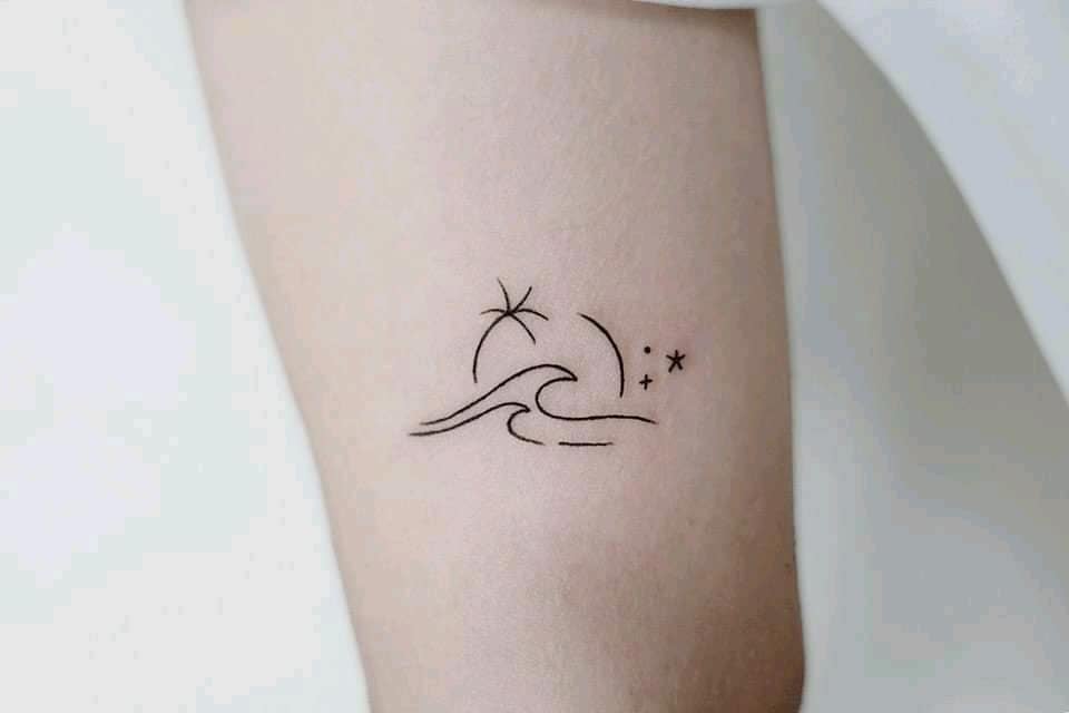 Tatuajes Aesthetic Bellos pequenos minimalistas Olas Palmera Estrellas Sol