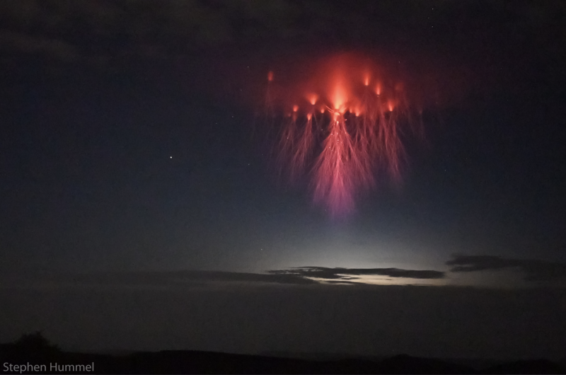 In Italy sighted ring of fire 360 ​​km wide. The scientific explanation of the natural phenomenon of the "donut" sighted above Ancona -